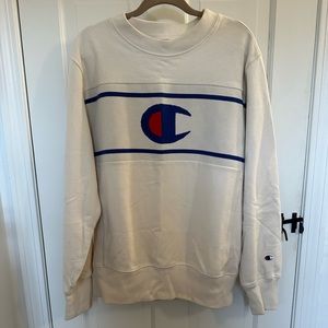 Men’s Champion sweatshirt